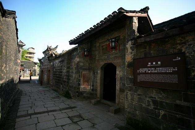 古董市场